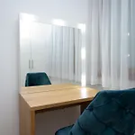 Apartment Hall *
